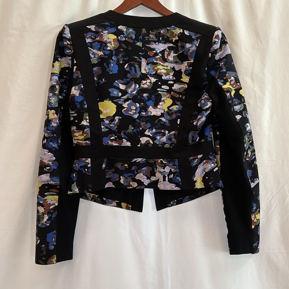 BCBGMaxAzria Keeley Floral Blazer size S - Picture 8 of 11